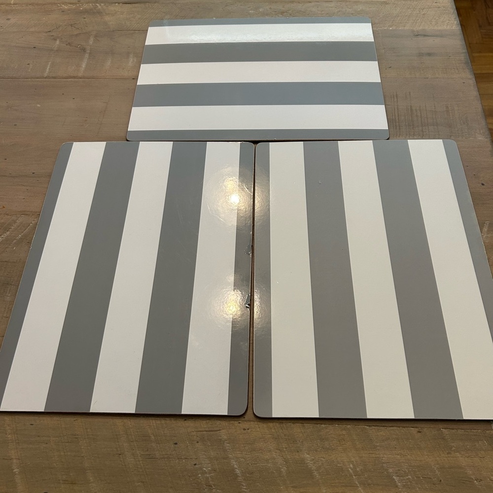 Pottery barn kids cork placemats (3)